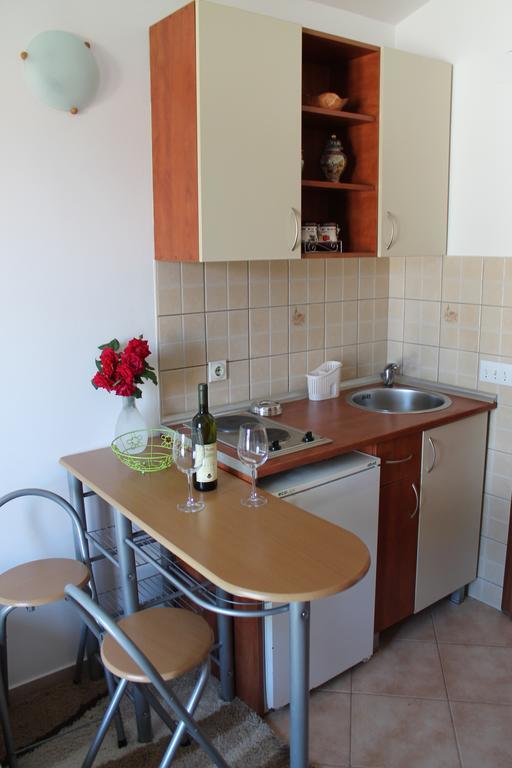 Apartments Djedovic Petrovac Exterior foto