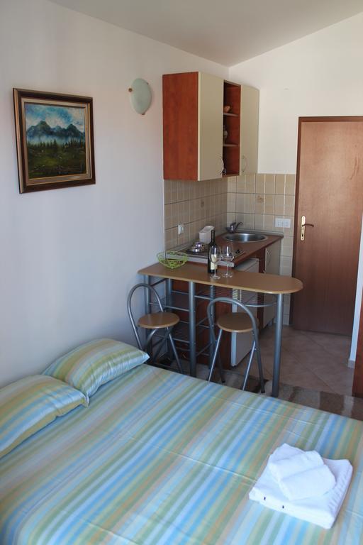 Apartments Djedovic Petrovac Exterior foto